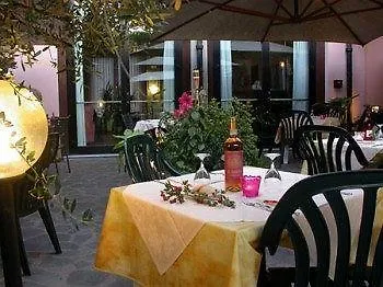 Molino D'era Country Hotel 3*